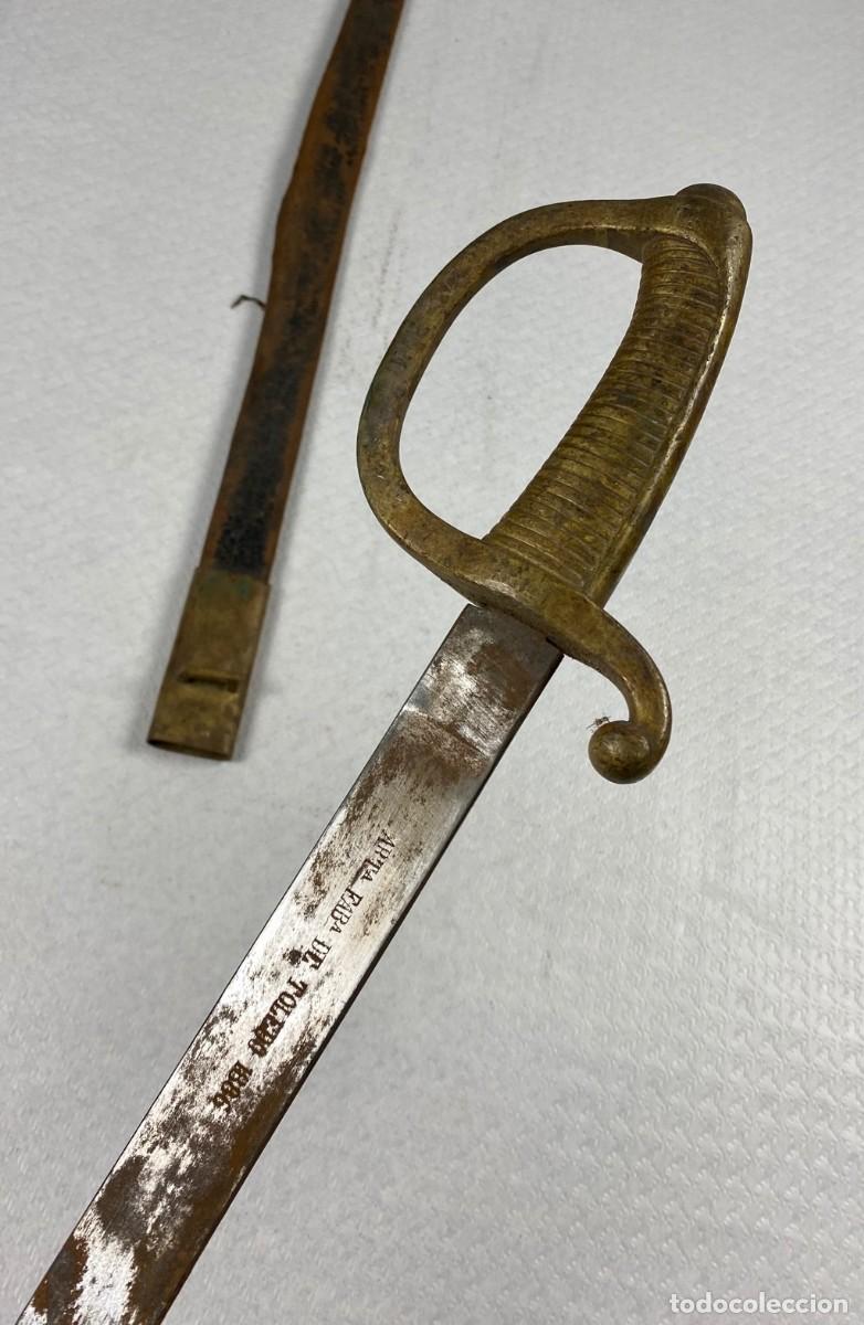 Militaria: SABLE BRIQUET ESPA&Ntilde;A SARGENTOS DE A PIE ARTILLER&Iacute;A F&Aacute;BRICA DE TOLEDO 1886 COMPLETO CON SU VAINA Y EN