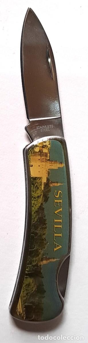 Militaria: SOUVENIR DE SEVILLA, NAVAJA PEQUE&Ntilde;A PEGABLE CON IMAGEN EN EL MANGO. NAVASOU-02 ,10