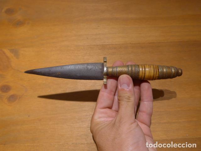Militaria: Antiguo cuchillo espa&ntilde;ol de principios s.XX a identificar