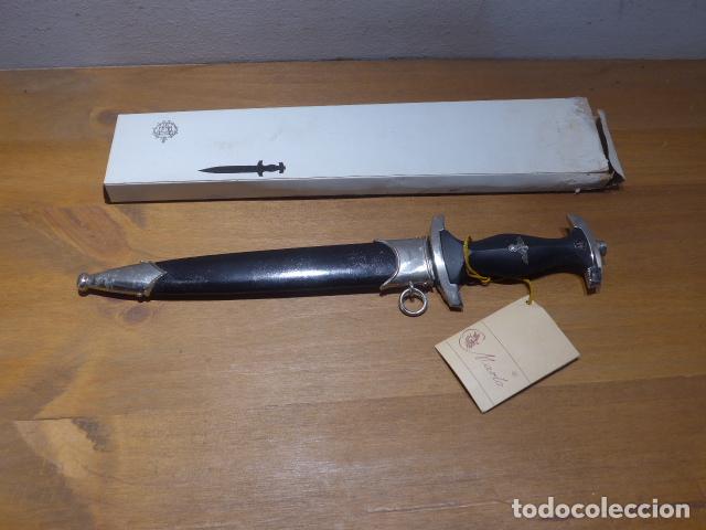 Militaria: Antigua daga de las SS original de la casa Marto de Toledo, en su caja original y con su etiqueta