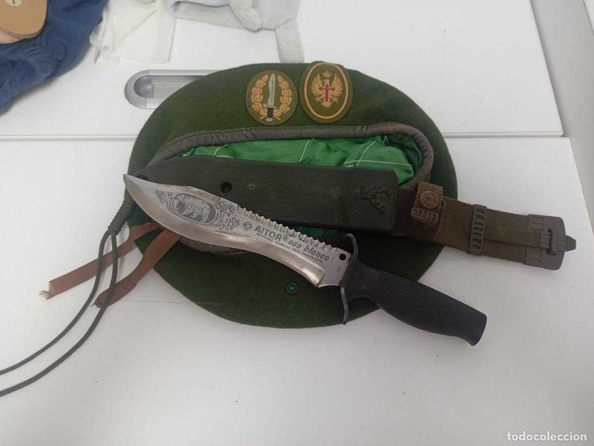 Militaria: Lote Militar Aitor Oso Blanco CONTROL Ermua + Boina Verde COES