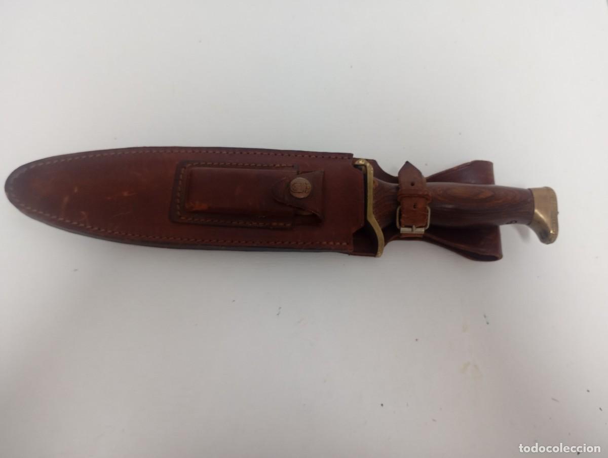 Militaria: Aitor Bowie Magnum original de la m&iacute;tica f&aacute;brica de Ermua (Vizcaya)