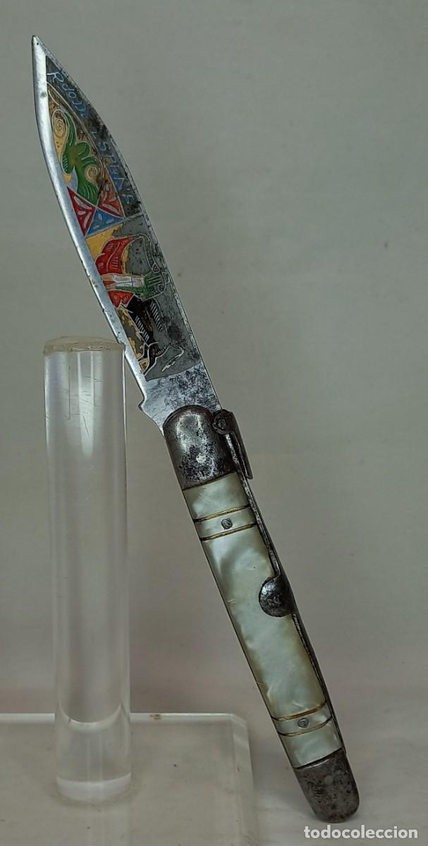Militaria: ANTIGUA NAVAJA ARTESANAL DE Sta CRUZ DE MUDELA DEL ARTESANO ISMAEL LAGUNA CON HOJA Y MANGO DECORADOS