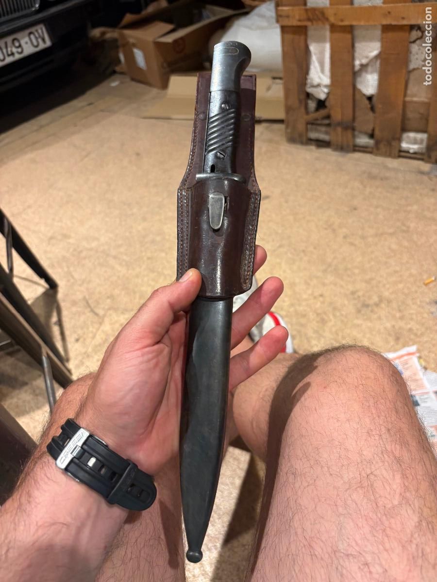 Militaria: Bayoneta ilegible para mi creo que es alemana esta llena aceite