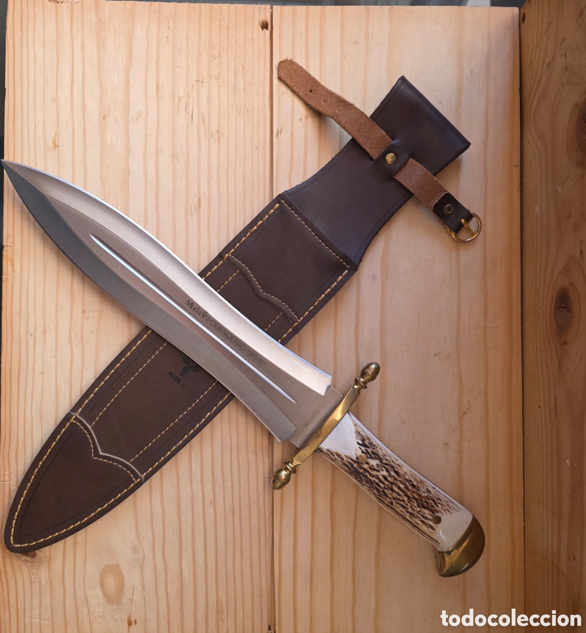 Military Antiques: Cuchillo de Remate MUELA PODENQUERO &ndash; Asta de Ciervo y Lat&oacute;n &ndash; Molibdeno Vanadio (Con Funda)