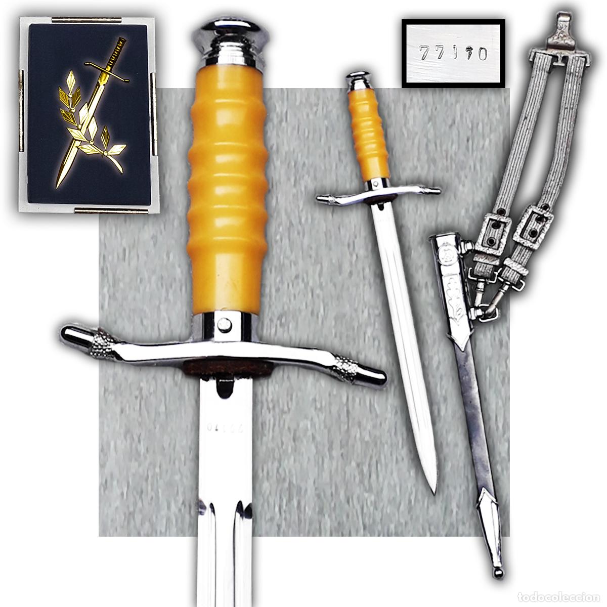 Militaria: RARISSIME STASI: DAGUE RDA + CADRE DE R&Eacute;COMPENSE + K&Eacute;PI, ALLEMAGNE DE L'EST, ORIGINAL