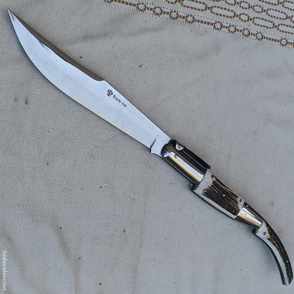 Militaria: NAVAJA GRANDE EN ACERO INOX. Y CACHAS EN ASTA DE VENADO. 45 CMS. 5 MUELLES.