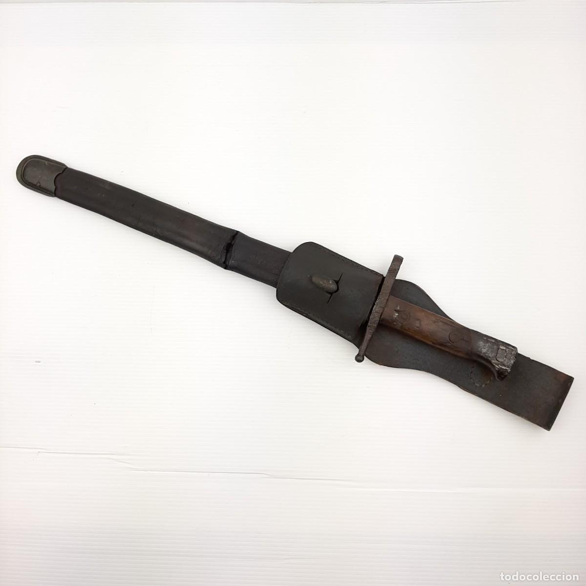 Militaria: Rara Baionetta Italiana M91 Carcano WWI/WWII completa di Fodero e Taschetta in Cuoio