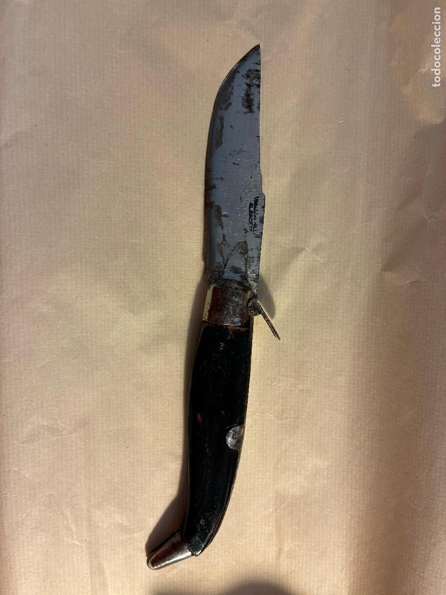 Militaria: Navaja de Albacete viuda J. Zafrilla acero y madera siete pasos o muelles mide 24x2,8 cm cerrada 14