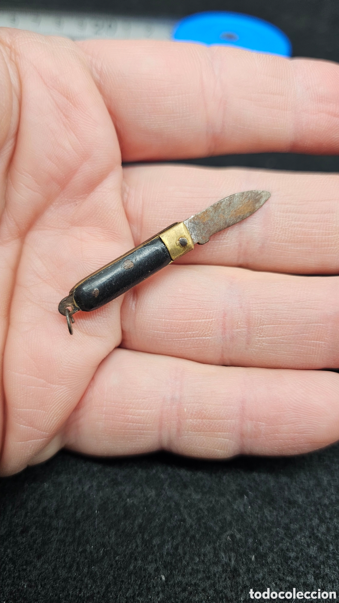 Militaria: Antigua navaja miniatura