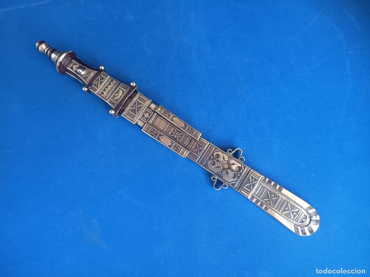 Militaria: Antigua daga de la tribu tuareg siglo XIX