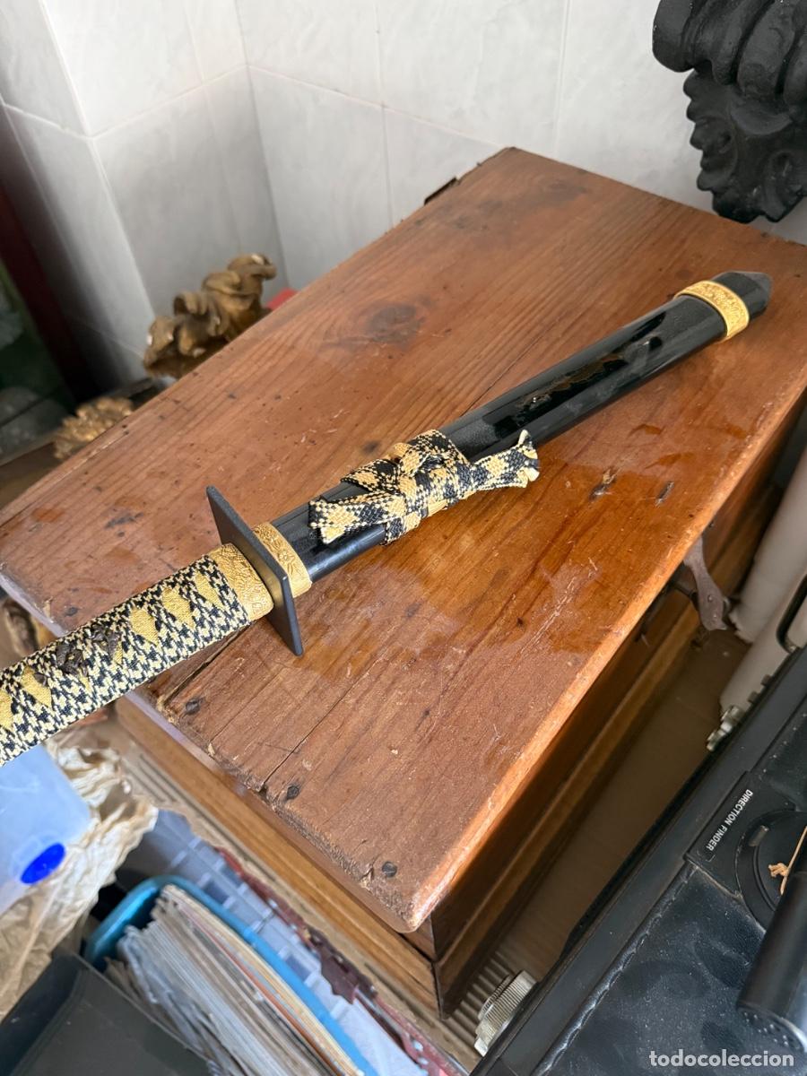 Militaria: Bonita reproducci&oacute;n de una katana corta