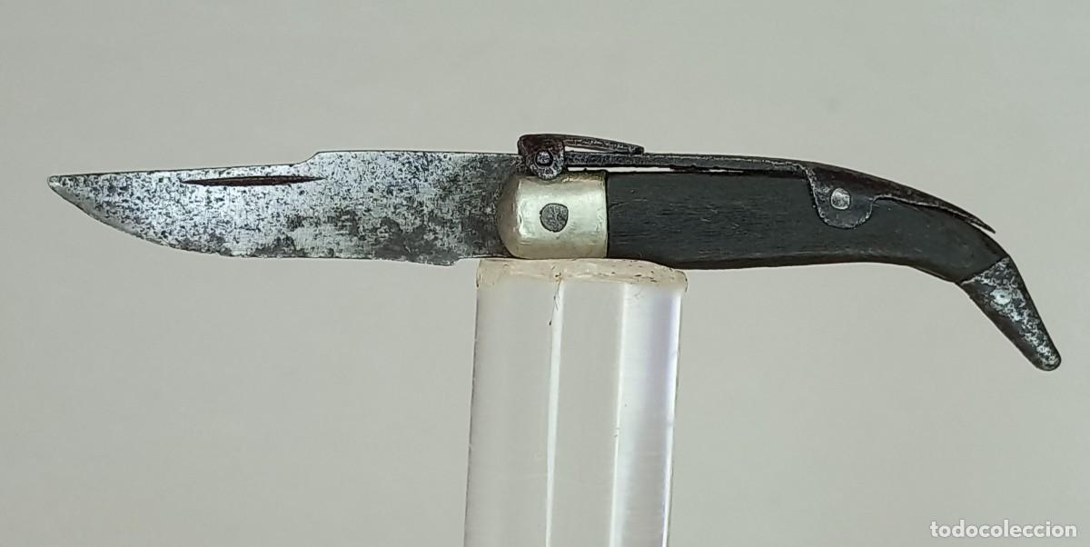 Militaria: ANTIGUA NAVAJA ARTESANA DE ALBACETE DE 5 MUELLES CON CACHAS DE CUERNO