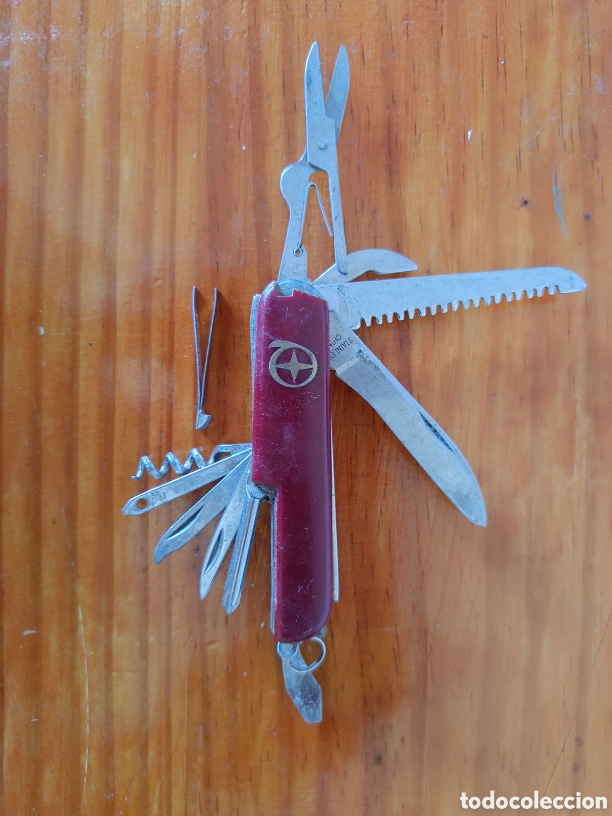 Militaria: NAVAJA MULTIUSOS TIPO SUIZA