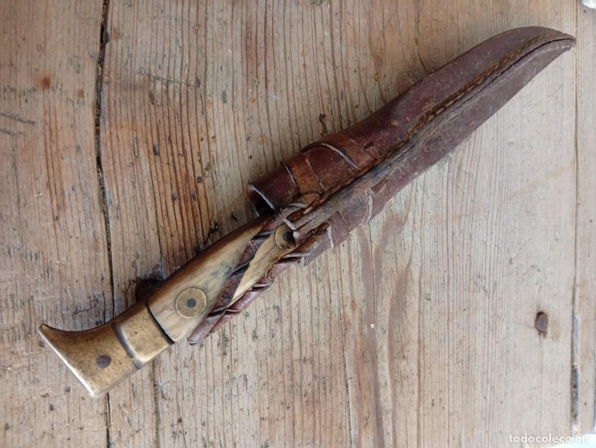 Militaria: Cuchillo Albacete pie o bota