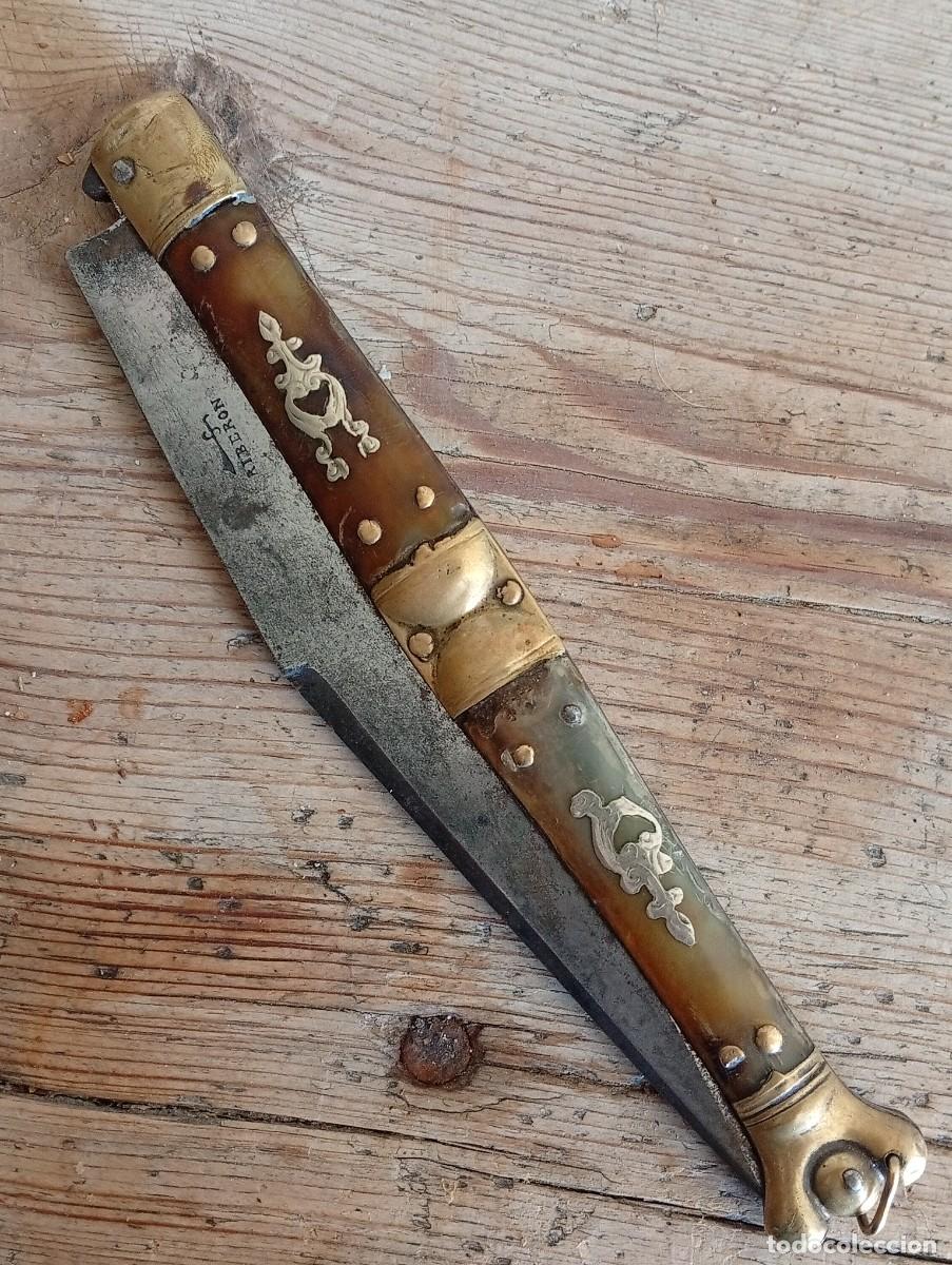 Militaria: Antigua navaja riberon