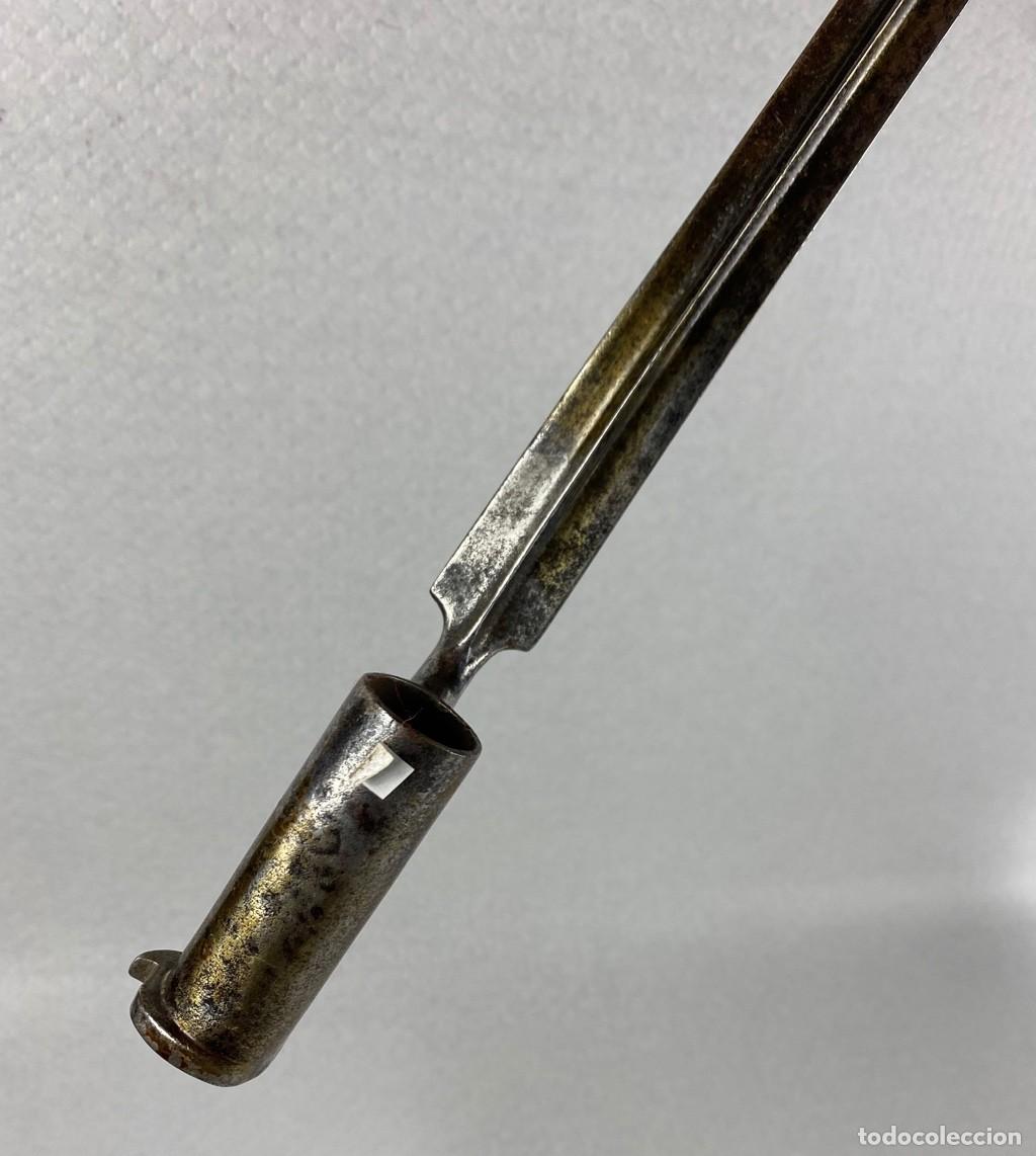 Militaria: BAYONETA AUSTR&Iacute;ACA CUBO modelo 1799 cuadrangular aplanada numerada 44