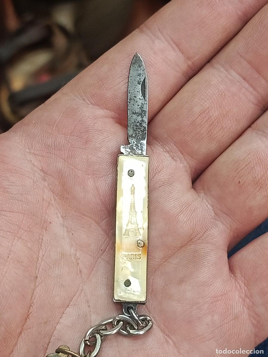 Militaria: Navajita souvenir de Par&iacute;s, principios siglo XX