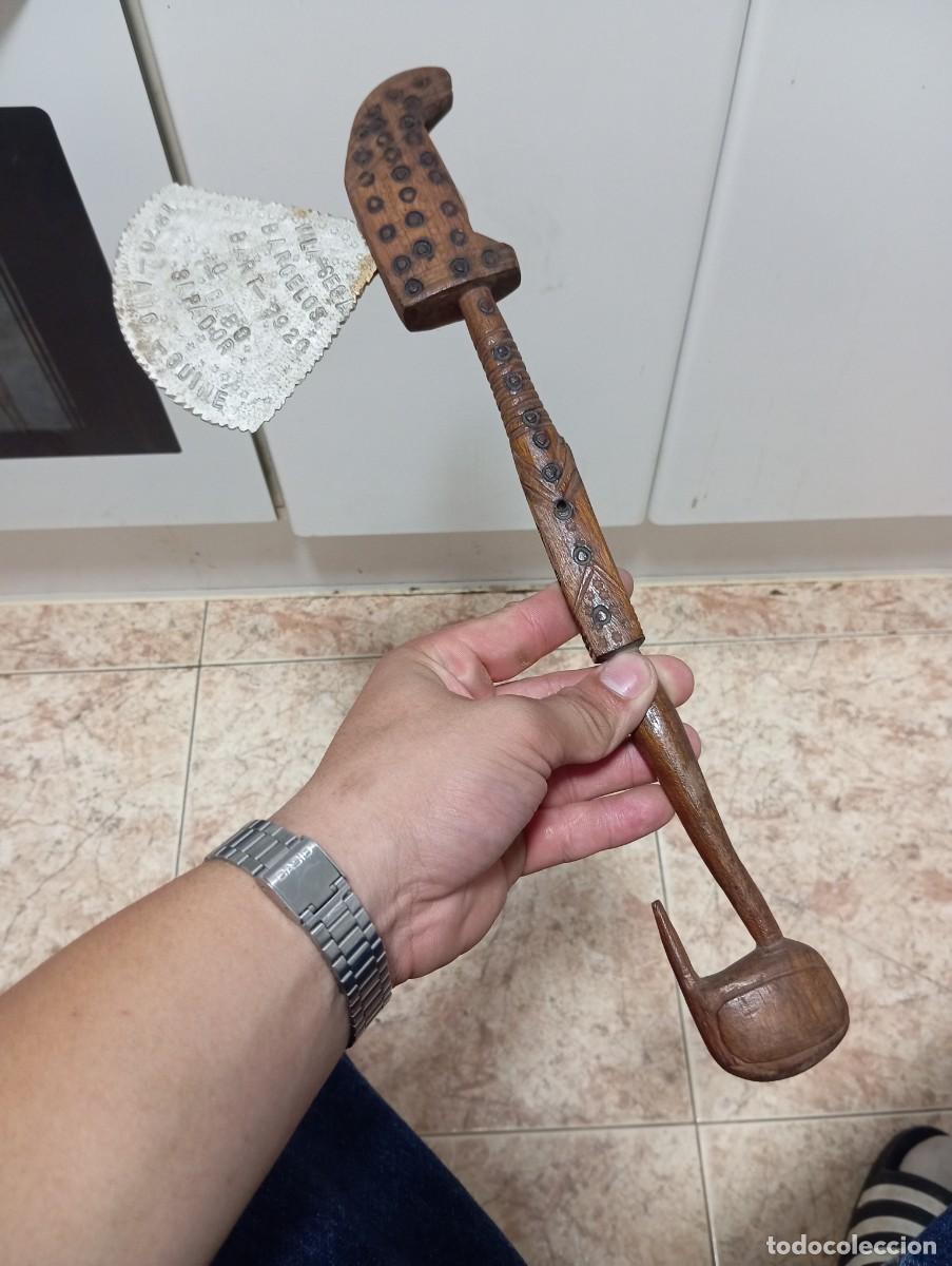 Militaria: Rara hacha militar portugu&eacute;s con dedicatoria