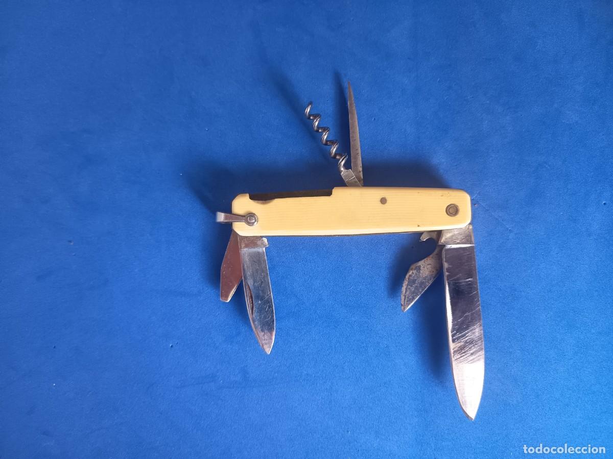 Militaria: Navaja multiusos 6 usos