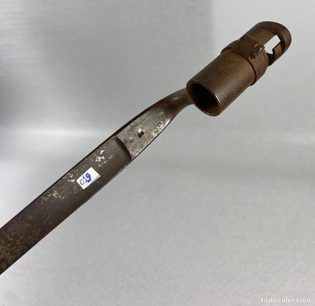 Militaria: BAYONETA FRANCIA CUBO modelo 1816 AN IX Guerras Napole&oacute;nicas numerada k1942