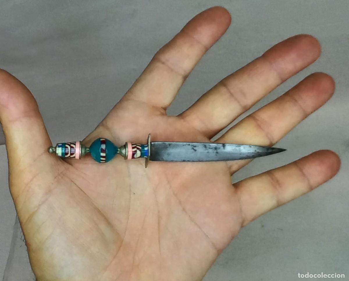 Militaria: ANTIGUO CUCHILLO , DAGA DE ALBACETE DE LOS DENOMINADOS DAMA o PROSTITUTA - S. XIX