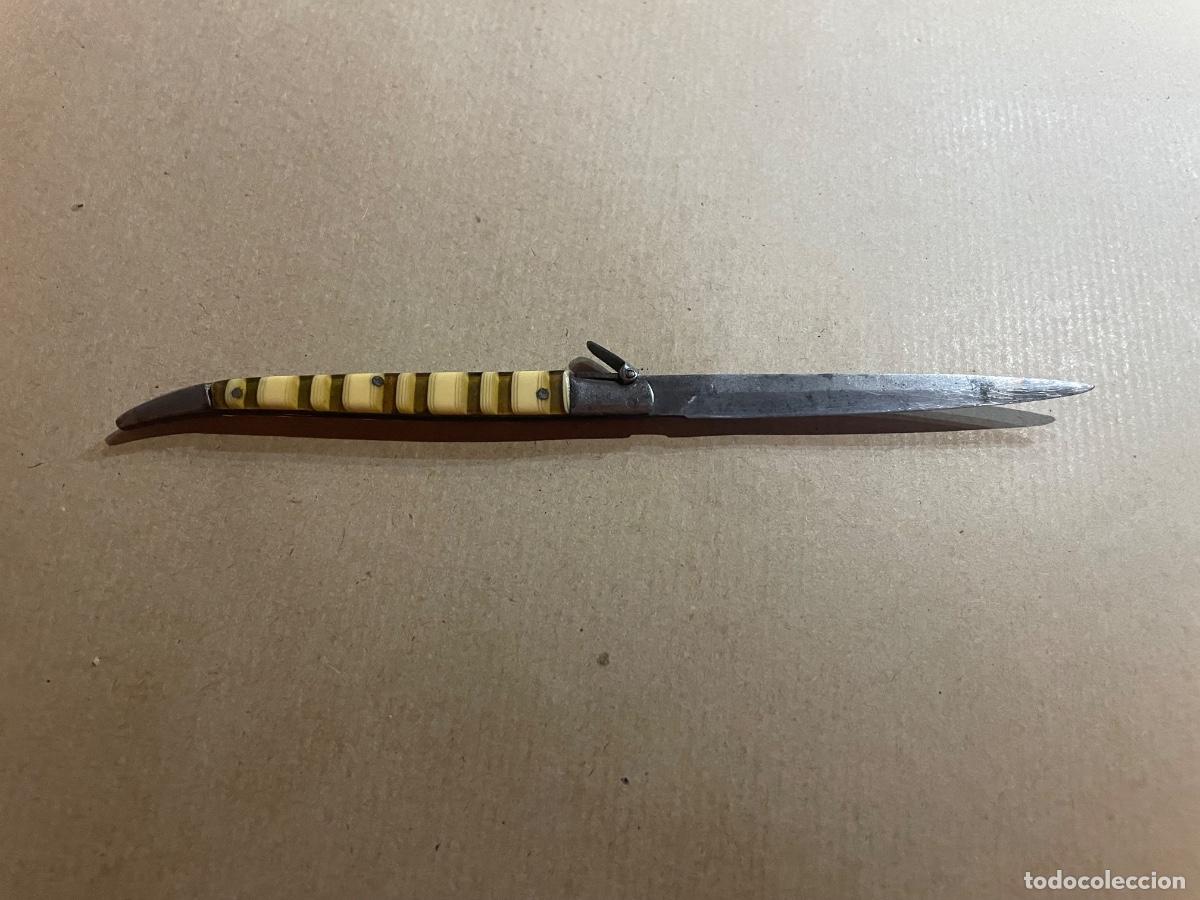 Militaria: ANTIGUA NAVAJA ESTILETE DE ALBACETE ABIERTA 16 cm. CERRADA 8,5 CM.