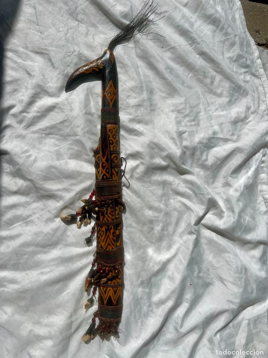 Militaria: Mandau - sable tradicional isla de Borneo