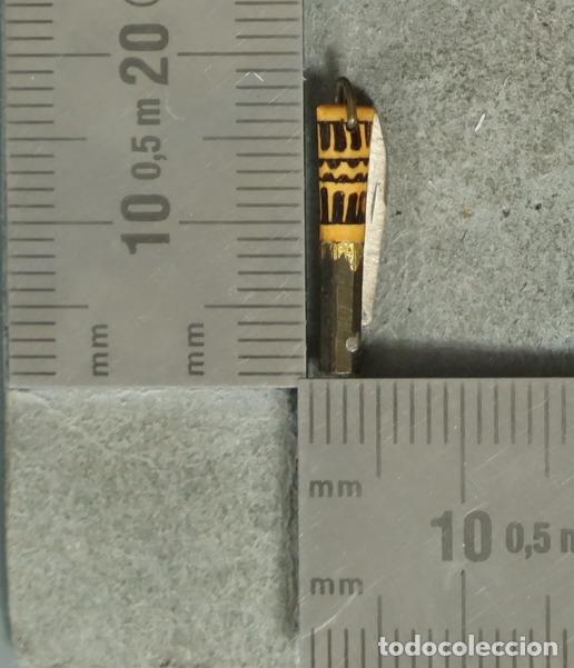 Militaria: NAVAJA. MINIATURA COLGANTE. TARAMUNDI