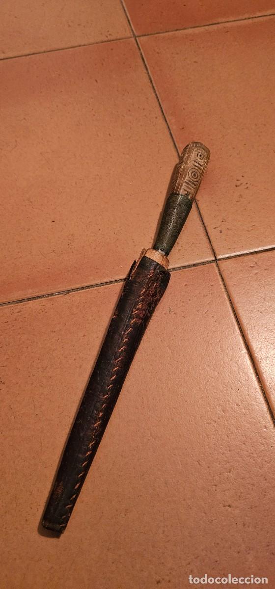 Militaria: Antiguo cuchillo africano fechado