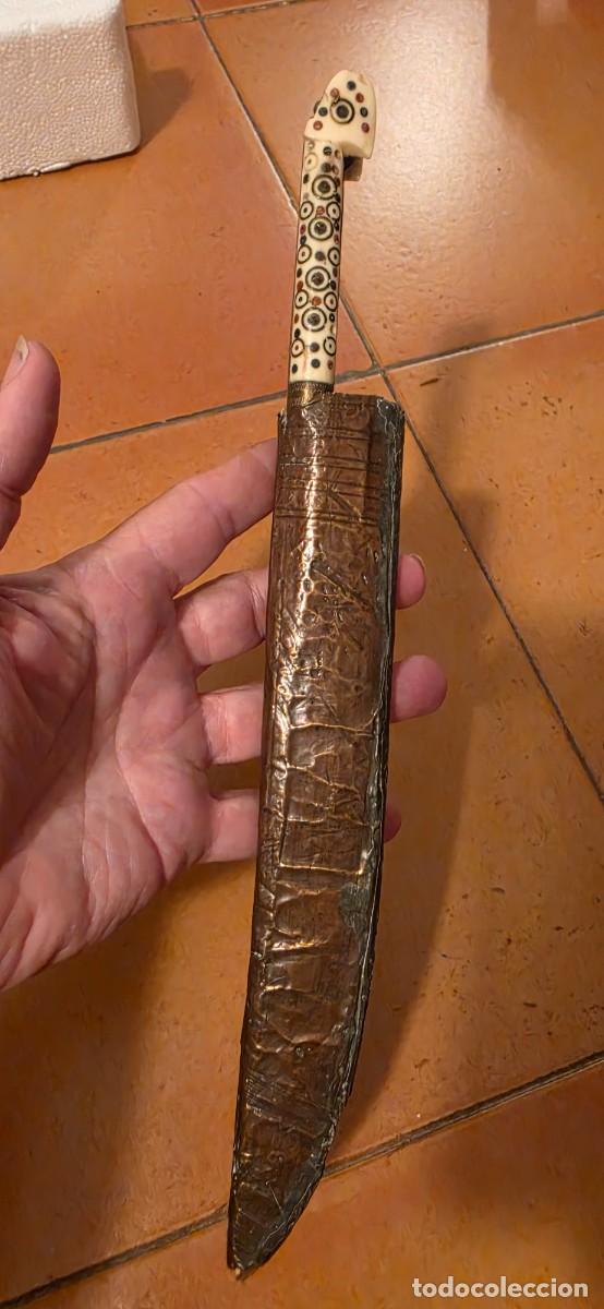 Militaria: Espectacular bichaq o daga de los balcanes antigua