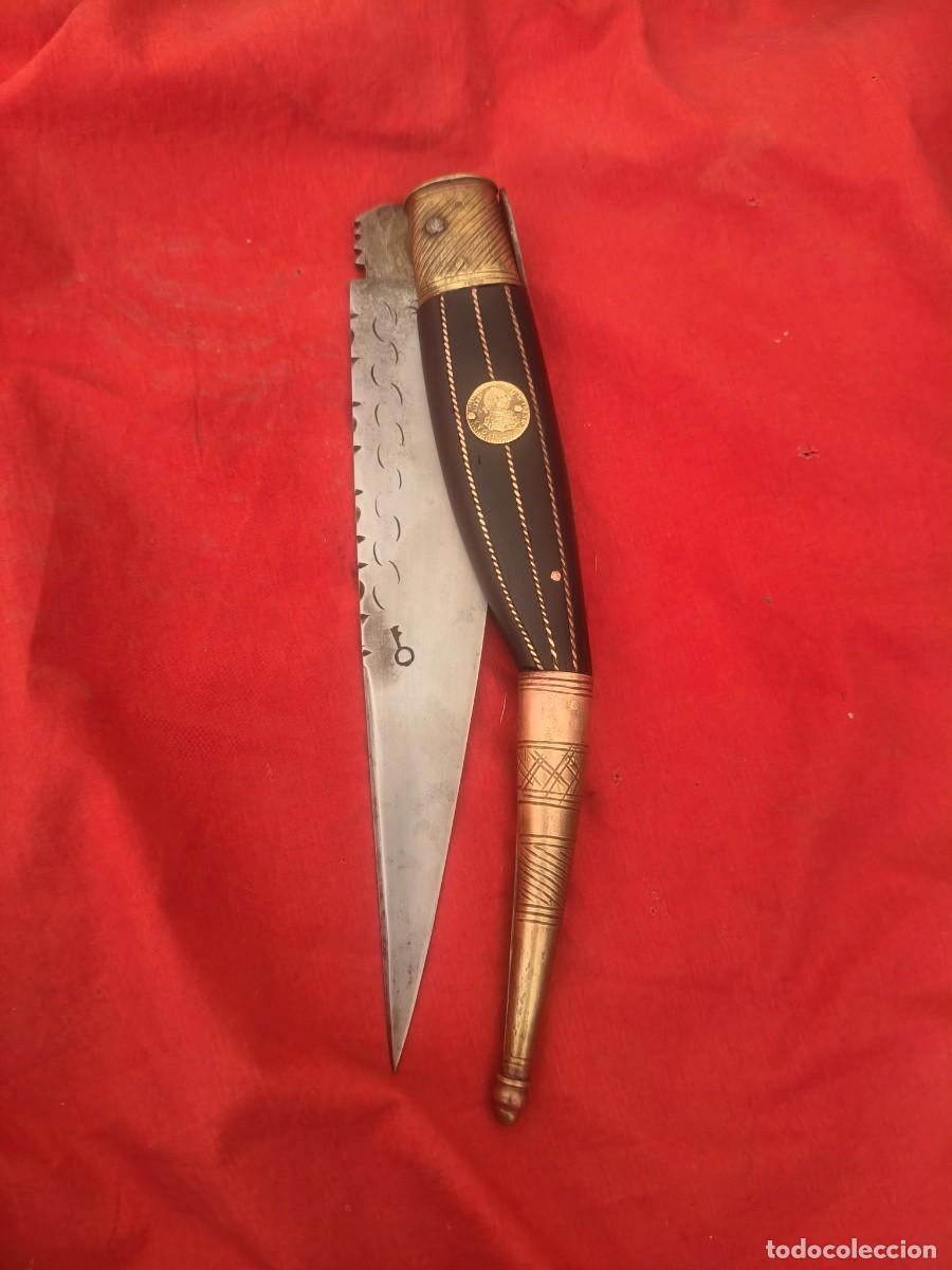 Militaria: NAVAJA ESPA&Ntilde;OLA GRANDE 41CM CON MONEDAS