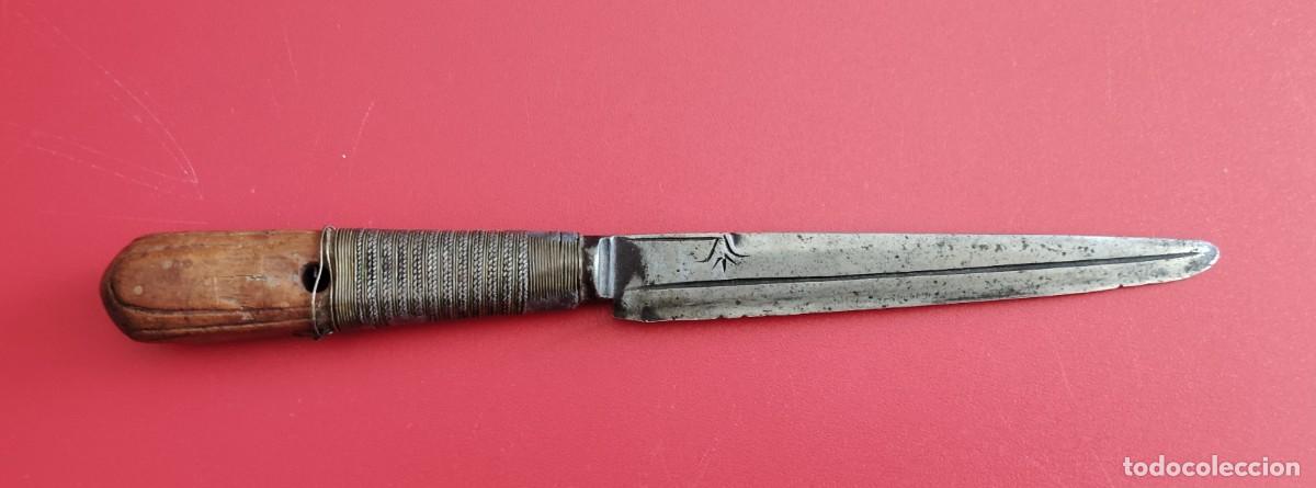 Militaria: ANTIGUO CUCHILLO ARGELINO - BOU SAADI -.EL ENVIO CERTIFICADO ESTA INCLUIDO.