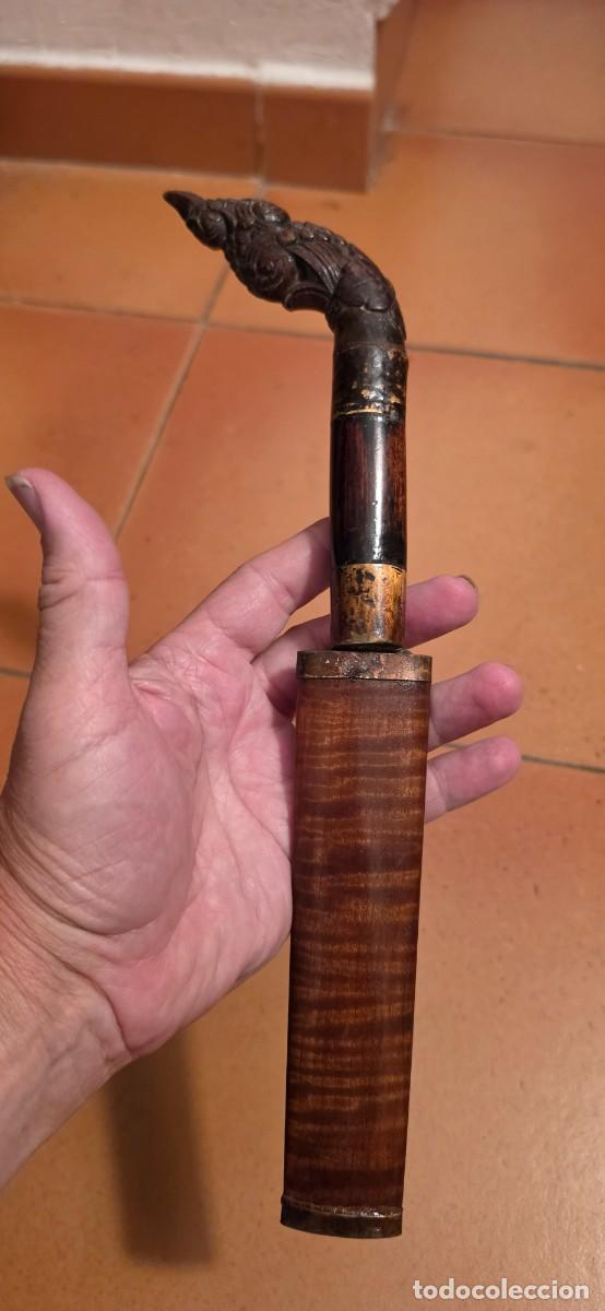 Militaria: Preciodo cuchillo malayo antiguo