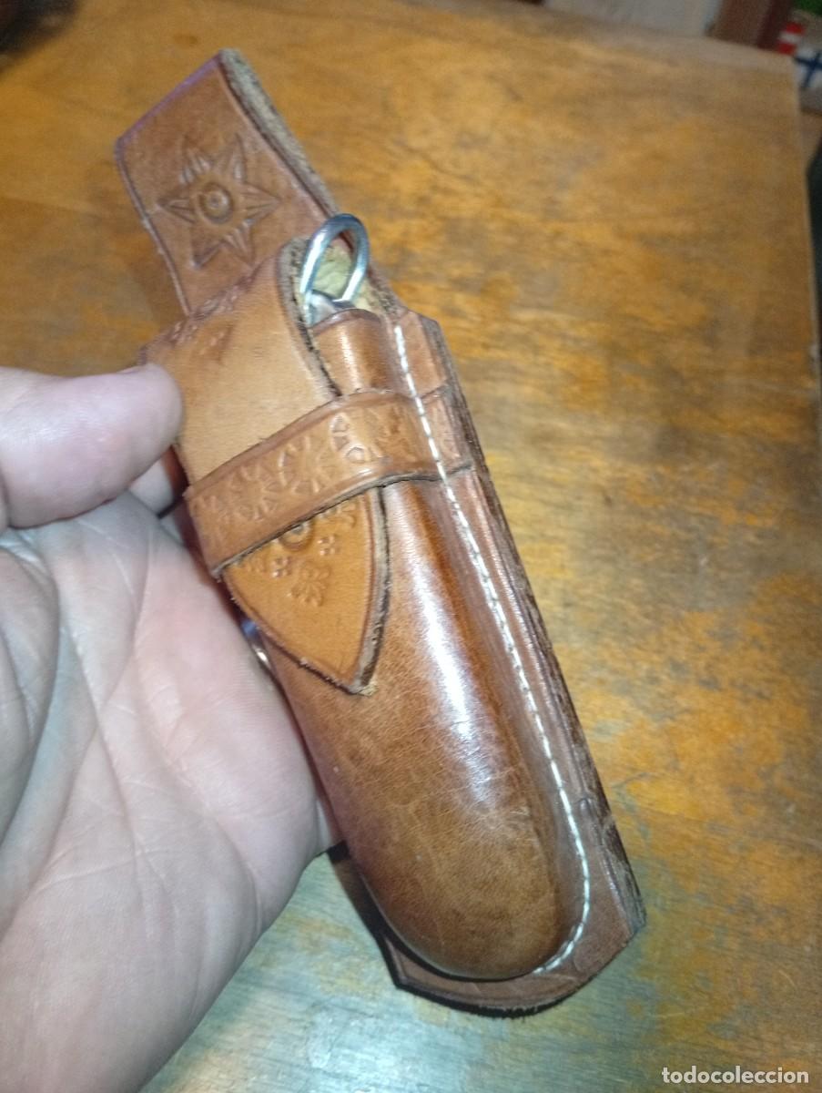 Militaria: SOLIDA NAVAJA MARINERA DOTACION INGLATERRA MARCAJE A&Ntilde;OS 70 TODO ACERO FUNDA PIEL