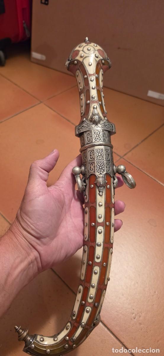 Militaria: Espectacular gumia norte africa de asta cuerno y plata? gran tama&ntilde;o