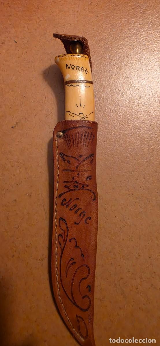 Militaria: Precioso pukko ni&ntilde;o Noruega asta o hueso firmado