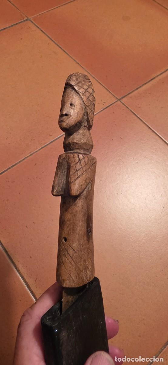 Militaria: Muy antiguo cuchillo africano