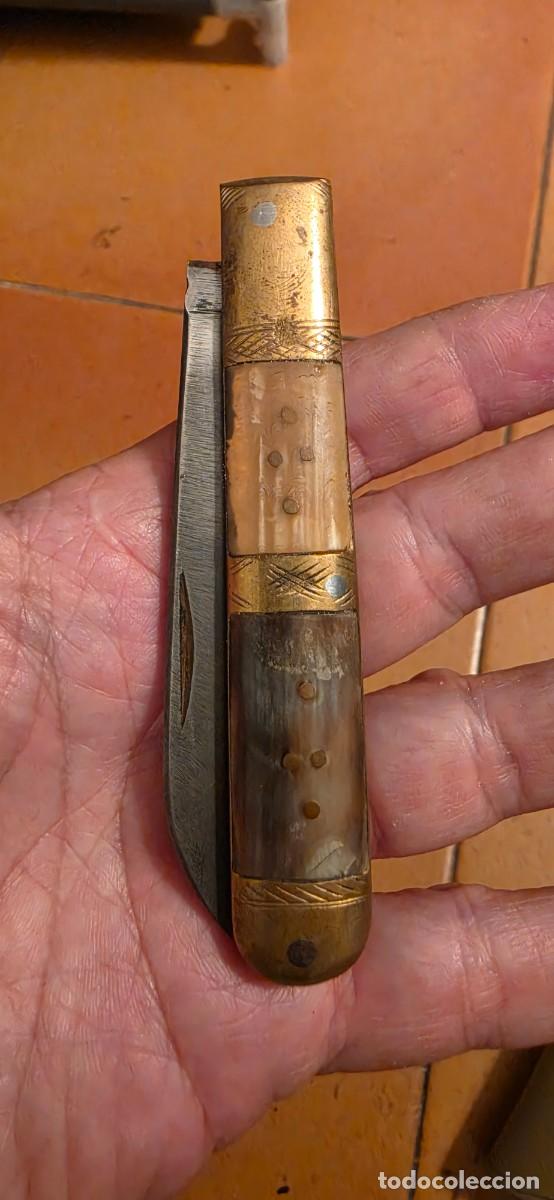 Militaria: Preciosa navaja trabajada y muy solida antigua