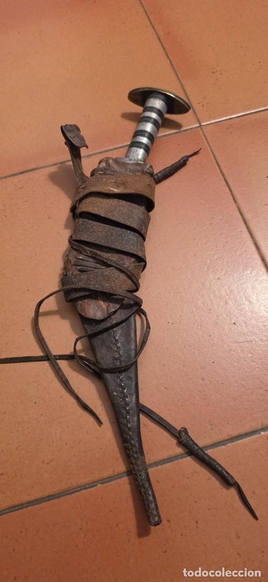 Militaria: Muy antiguo cuchillo afar de Etiopia