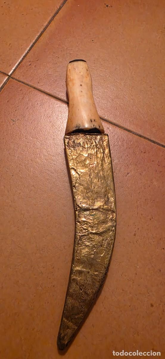 Militaria: Espectacular gumia camellero bereber antigua