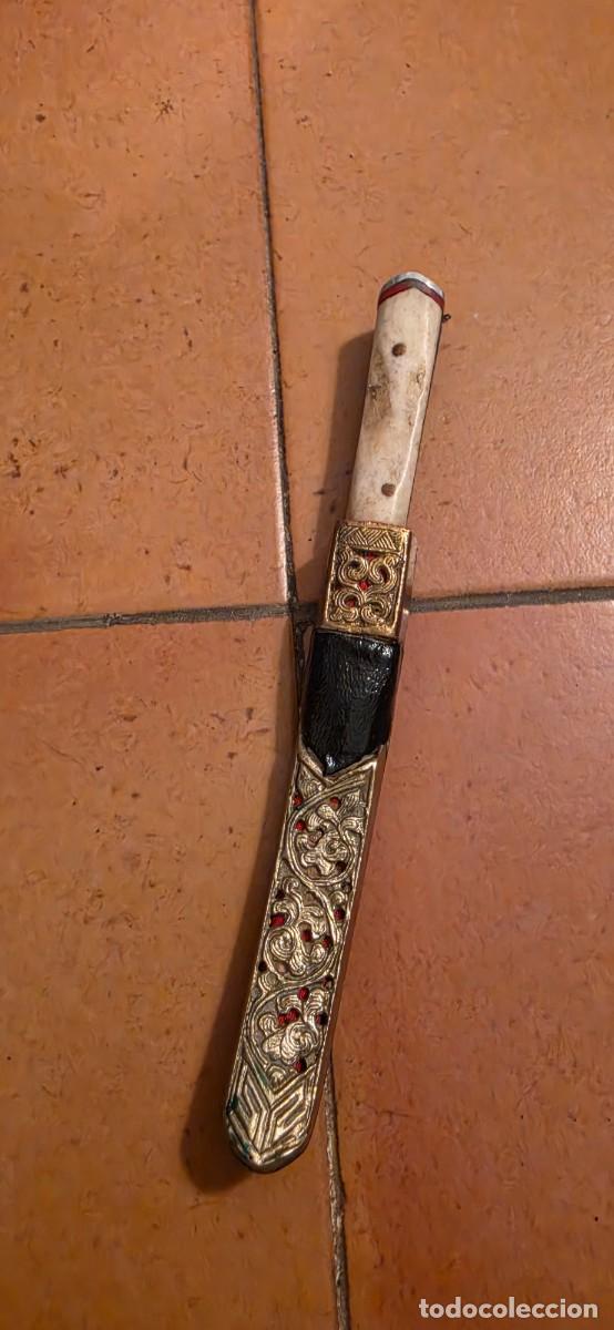 Militaria: Precioso cuchillo tibetano antiguo