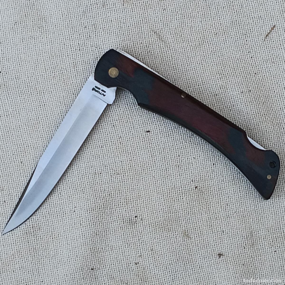 Militaria: NAVAJA DE LA MARCA AITOR EN ACERO INOXIDABLE.