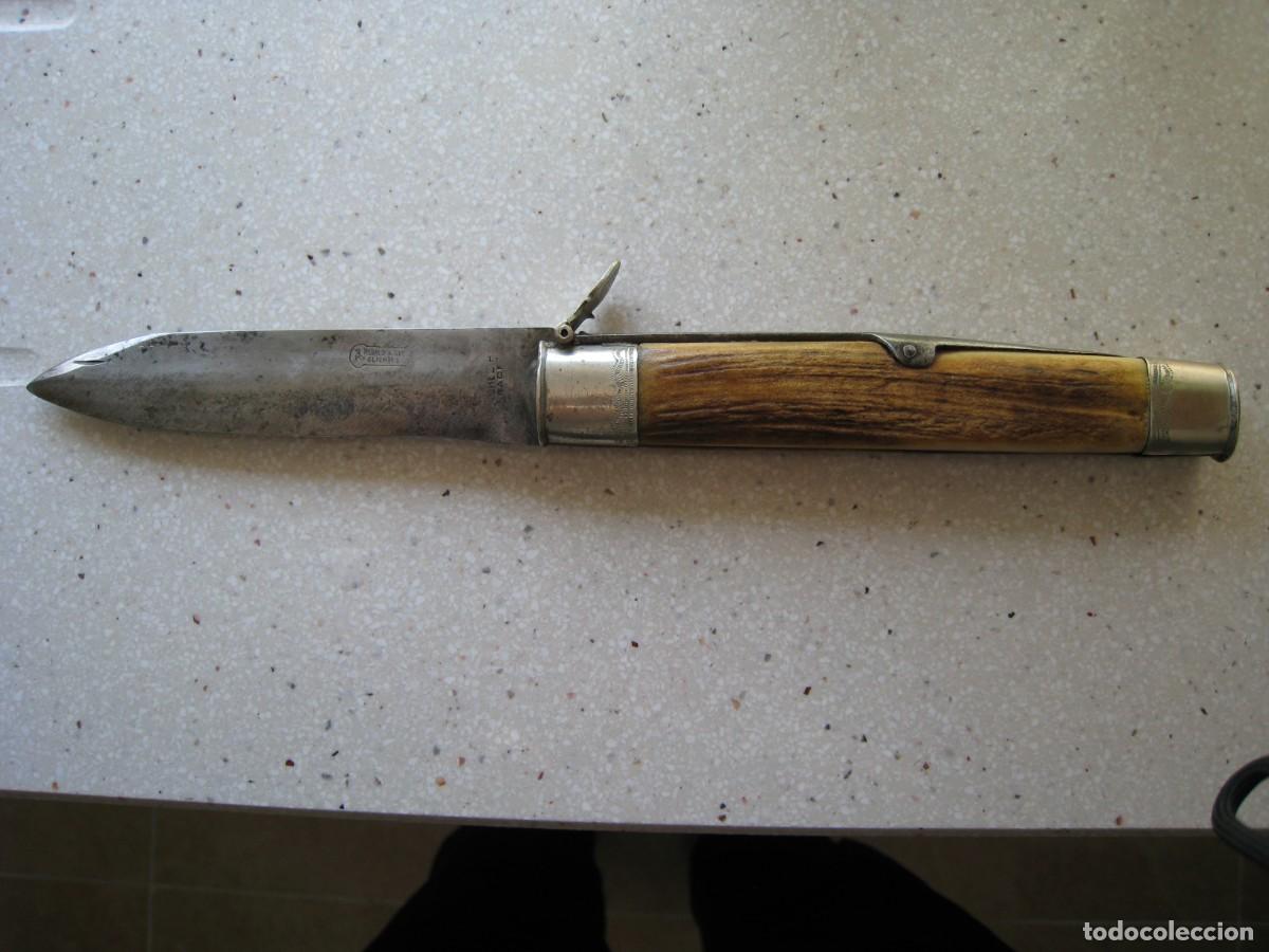 Militaria: Antigua navaja de doble taco y cachas de asta en muy buen estado longitud abierta 26 cmts.
