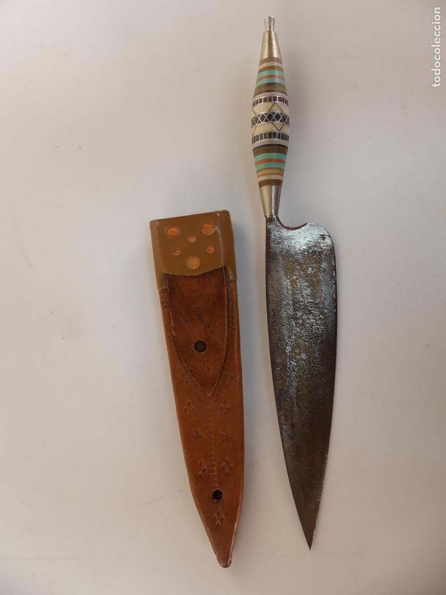 Militaria: CUCHILLO CANARIO CON FUNDA OBJETO DE COLECCION