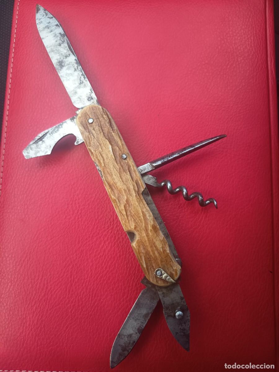 Militaria: Navaja multiusos asta de ciervo