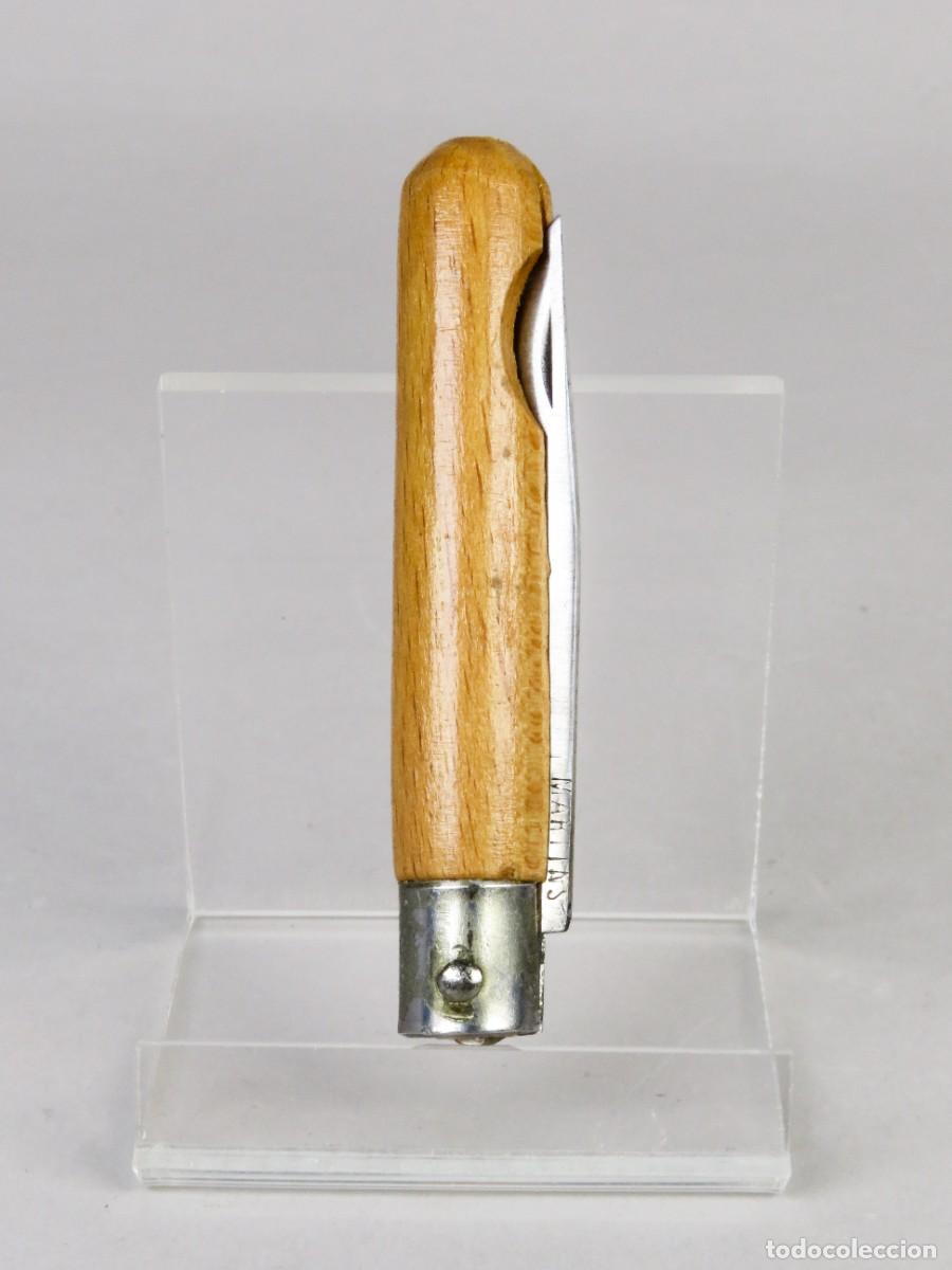 Militaria: Navaja Martins Pala&ccedil;ou de acero con cachas de madera Portugal hacia 1970