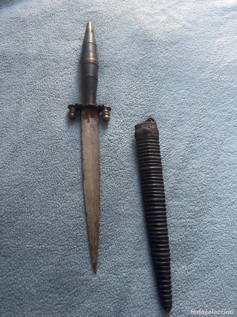Militaria: DAGA PUNAL Espa&ntilde;a siglo XVIII