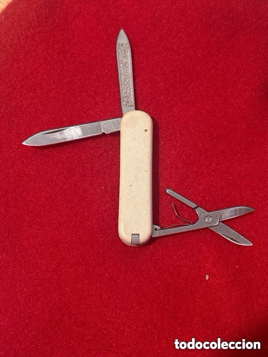 Militaria: Antigua navaja V&iacute;ctorinox Rostfrei miniatura multifuncion (A4)