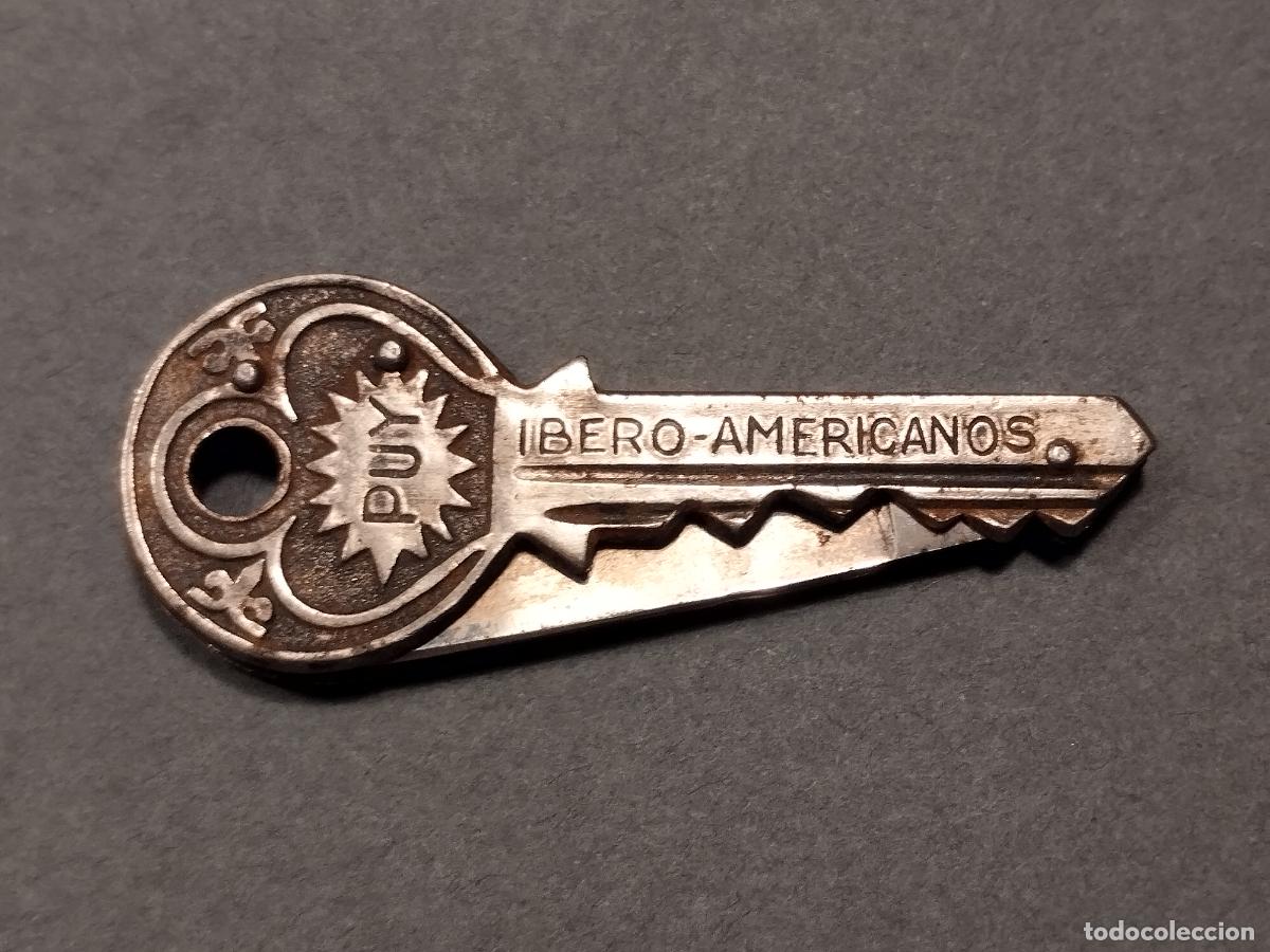 Militaria: FAC 12. PEQUE&Ntilde;A NAVAJA OCULTA EN LLAVE. PUBLICIDAD LABORATORIOS PUY IBEROAMERICANOS. BUENA CALIDAD.